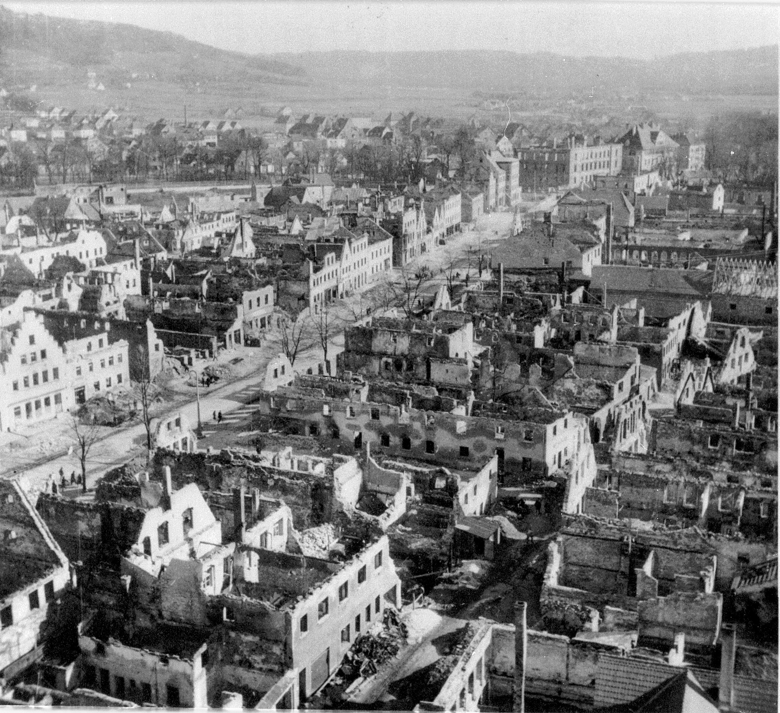 015 Neumarkt nach der Zerstörung